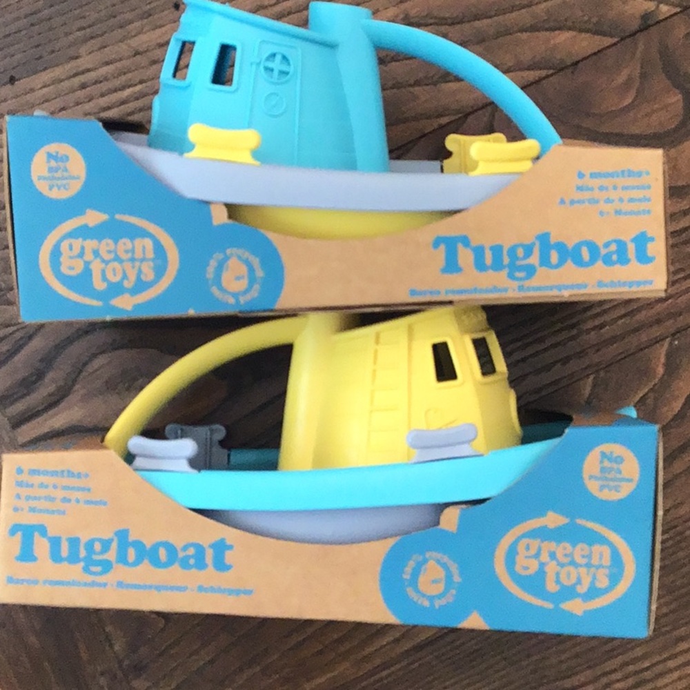 2 NWT TUGBOAT BATH/WATER TOYS by GREEN TOYS set 2